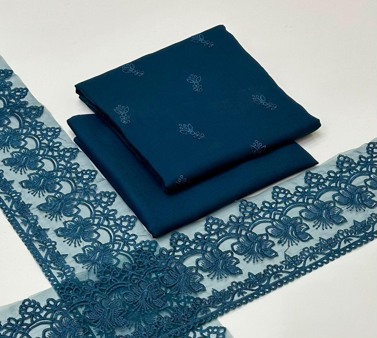 HM-Dhanak 2Pc